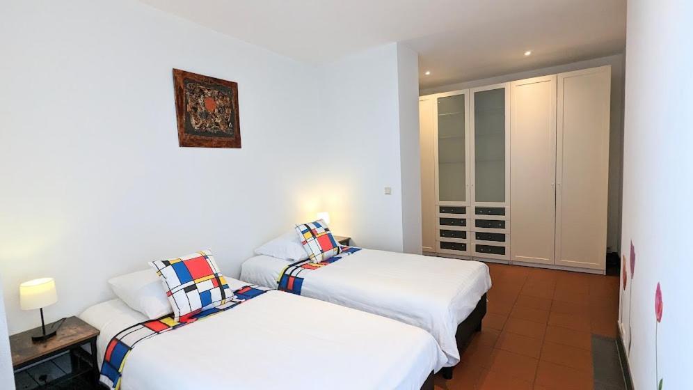 Apartahotel The In The Center 4*